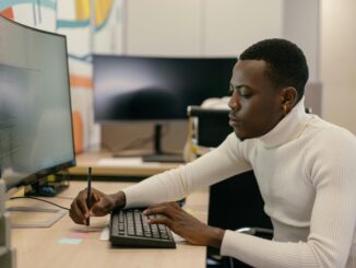 Commercial internship programme 2026 in Johannesburg for graduates with disabilities working in a corporate office